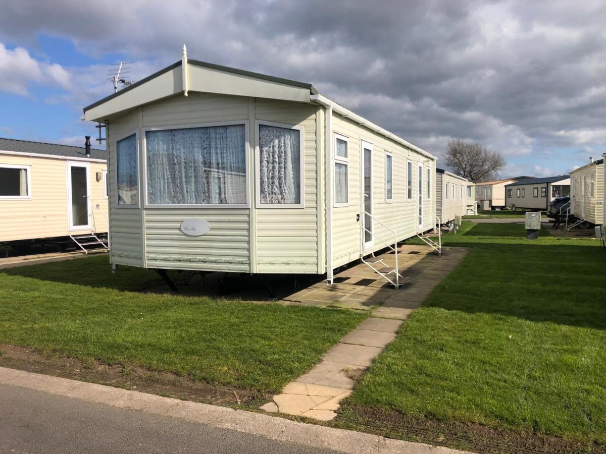 Lovely 3 Bedroom 8 Berth Caravan In ريل المظهر الخارجي الصورة